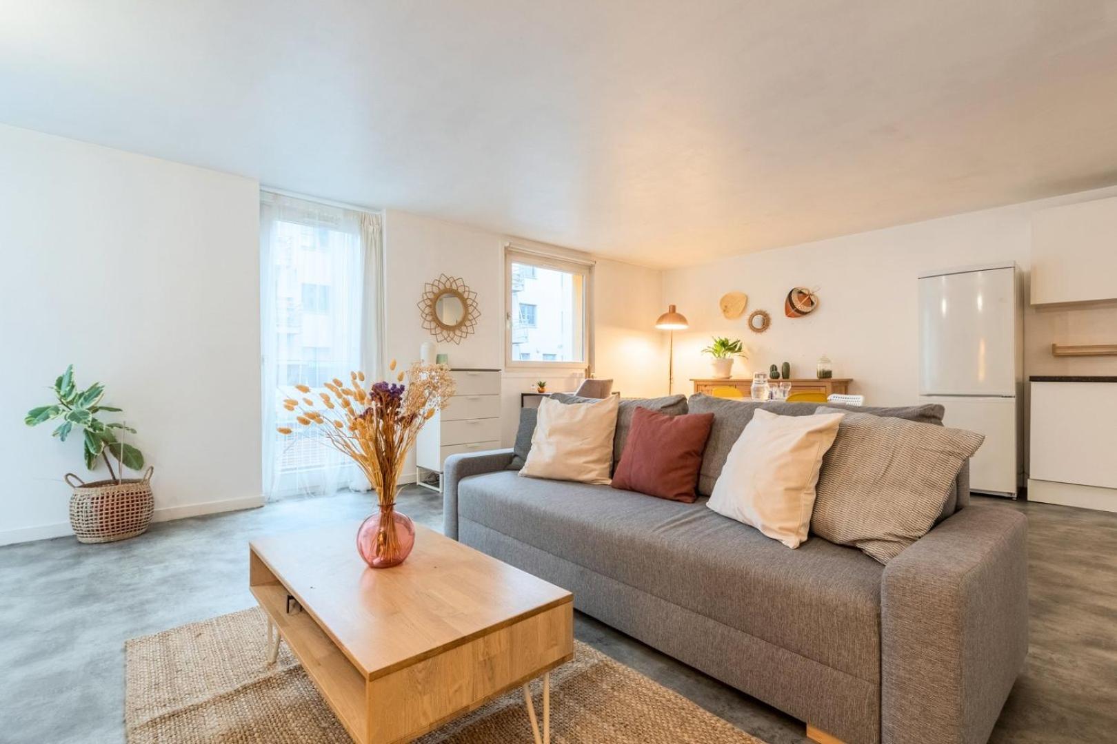 Spacious Apartment W Private Parking In Old Lila Exterior foto